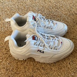 Fila Disruptor